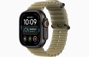 Apple Watch Ultra 4 GPS + Cellular 49 mm z tytanu w kolorze czarnym - Pasek Ocean w kolorze półprzezroczystej szarości MKAV4QP/A