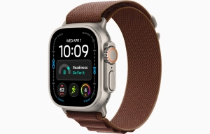 Apple Watch Ultra 4 GPS + Cellular 49 mm z tytanu w kolorze naturalnym - Opaska Alpine w kolorze pustyni MK7D4QP/A