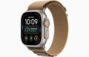 Apple Watch Ultra 4 GPS + Cellular 49 mm z tytanu w kolorze naturalnym - Opaska Alpine w kolorze pustyni MK7G4QP/A