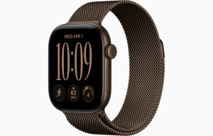 Apple Watch Series 12 GPS 42 mm z aluminium w kolorze ciemnego brązu - Bransoleta mediolańska w kolorze ciemnego brązu MKDC4MP/A