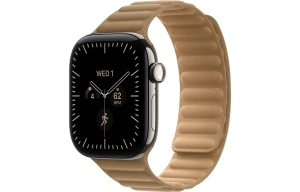 Apple Watch Series 12 GPS + Cellular 42 mm z tytanu w kolorze naturalnym - Karbowany pasek magnetyczny w kolorze wielbłądziej sierści MKRG4MP/A